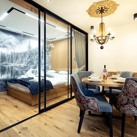 Mountain Jagiellonska Aparthotel 3*